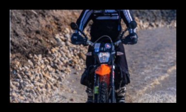 مرونة الركوب: الطبيعة الصعبة والموثوقة لدراجات المغامرات النارية