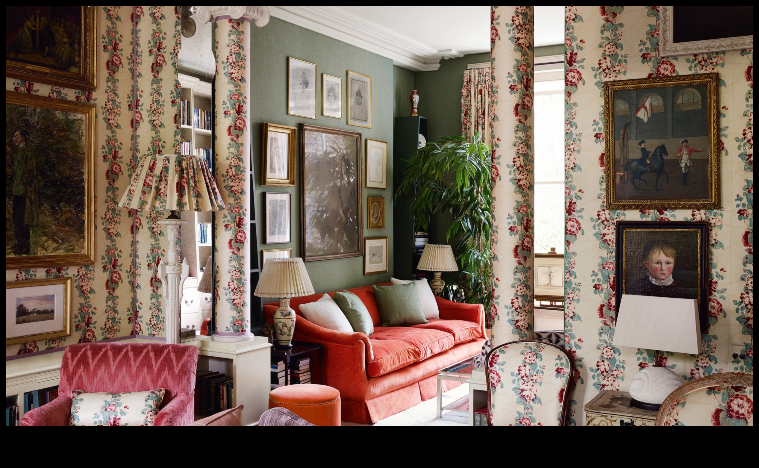 من المنصة إلى الأريكة: دليل مصمم الأزياء والديكور الداخلي