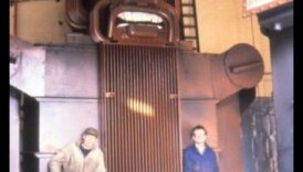 عمالقة المعادن الثقيلة: الشاحنات التي حولت صناعة البناء والتشييد